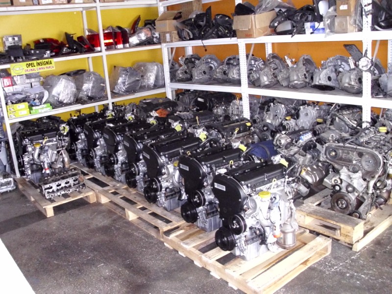 Opel İnsignia  2000 Dizel Motor - Opel Çıkma Parça