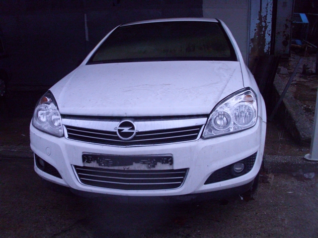 Opel Astra H Ön Kaput - Opel Çıkma Parça