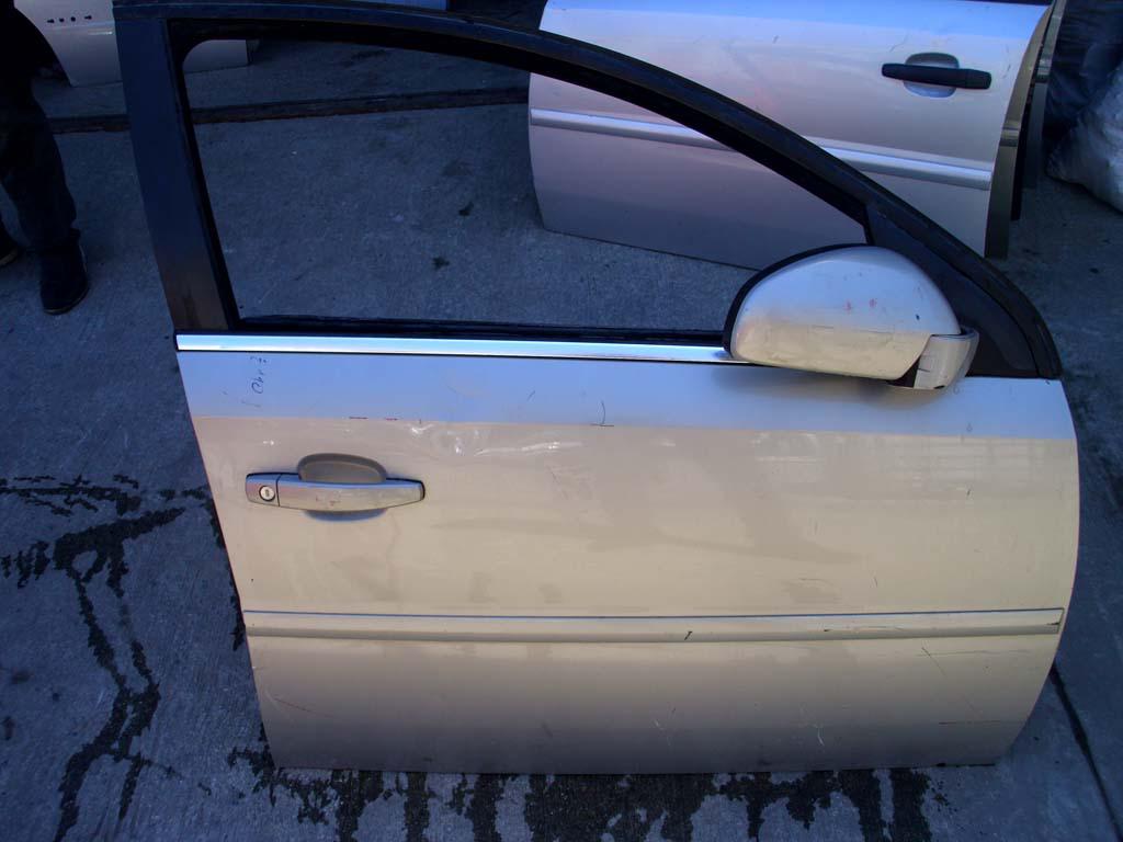 Vectra C Çıkma Sag Ön Kapı - Opel Çıkma Parça