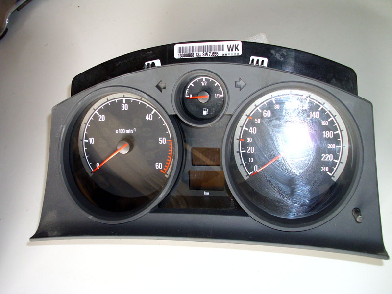 Opel Astra Gösderge Saati - Opel Çıkma Parça