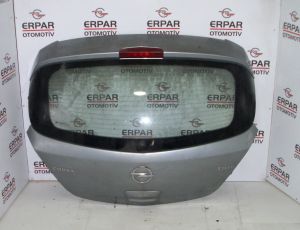 OPEL CORSA D ÇIKMA BAGAJ KAPISI - Opel Çıkma Parça