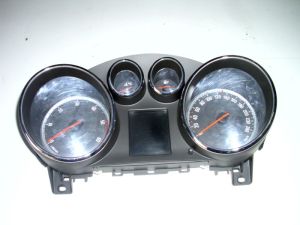 Astra j gösterge Paneli - Opel Çıkma Parça