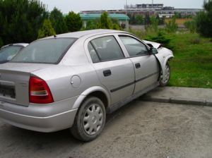 Opel astra g gri arka kapı - Opel Çıkma Parça